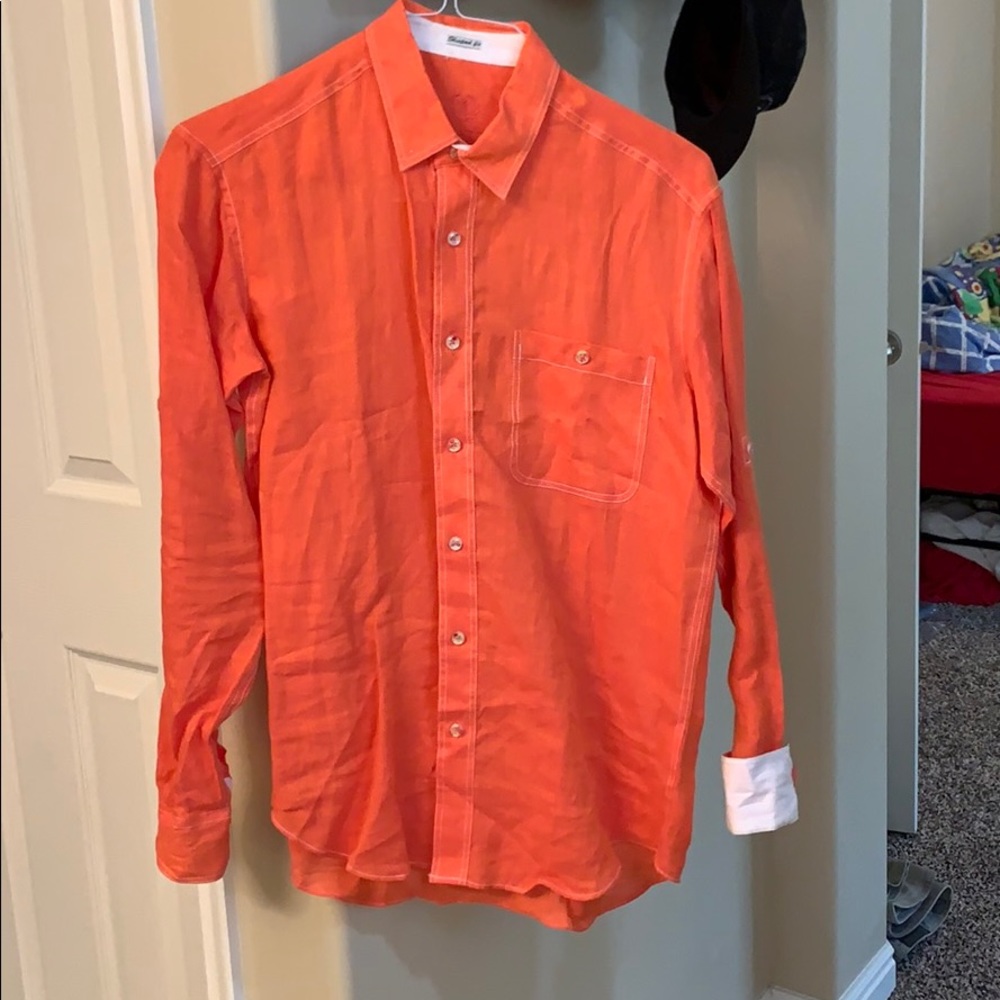 Men’s button down dress shirt